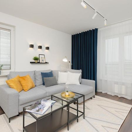Beautiful & Spacious Warsaw Apartment By Noclegi Renters エクステリア 写真
