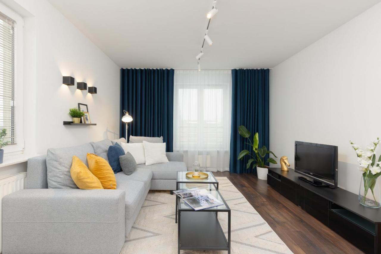 Beautiful & Spacious Warsaw Apartment By Noclegi Renters エクステリア 写真
